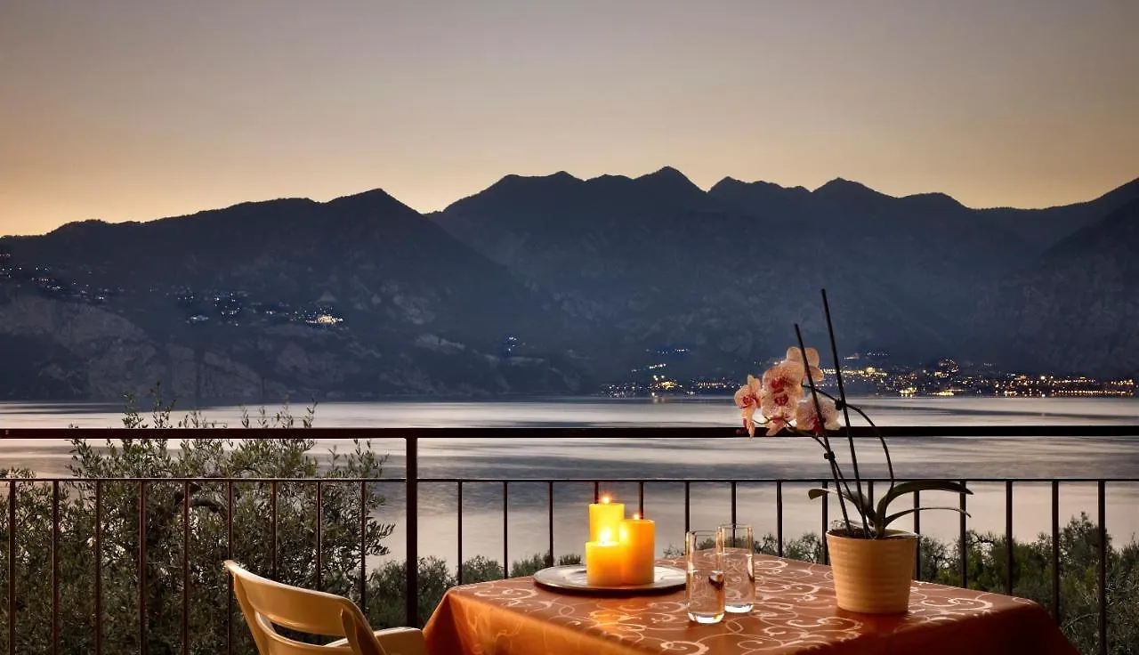 Tonini Apartments Malcesine