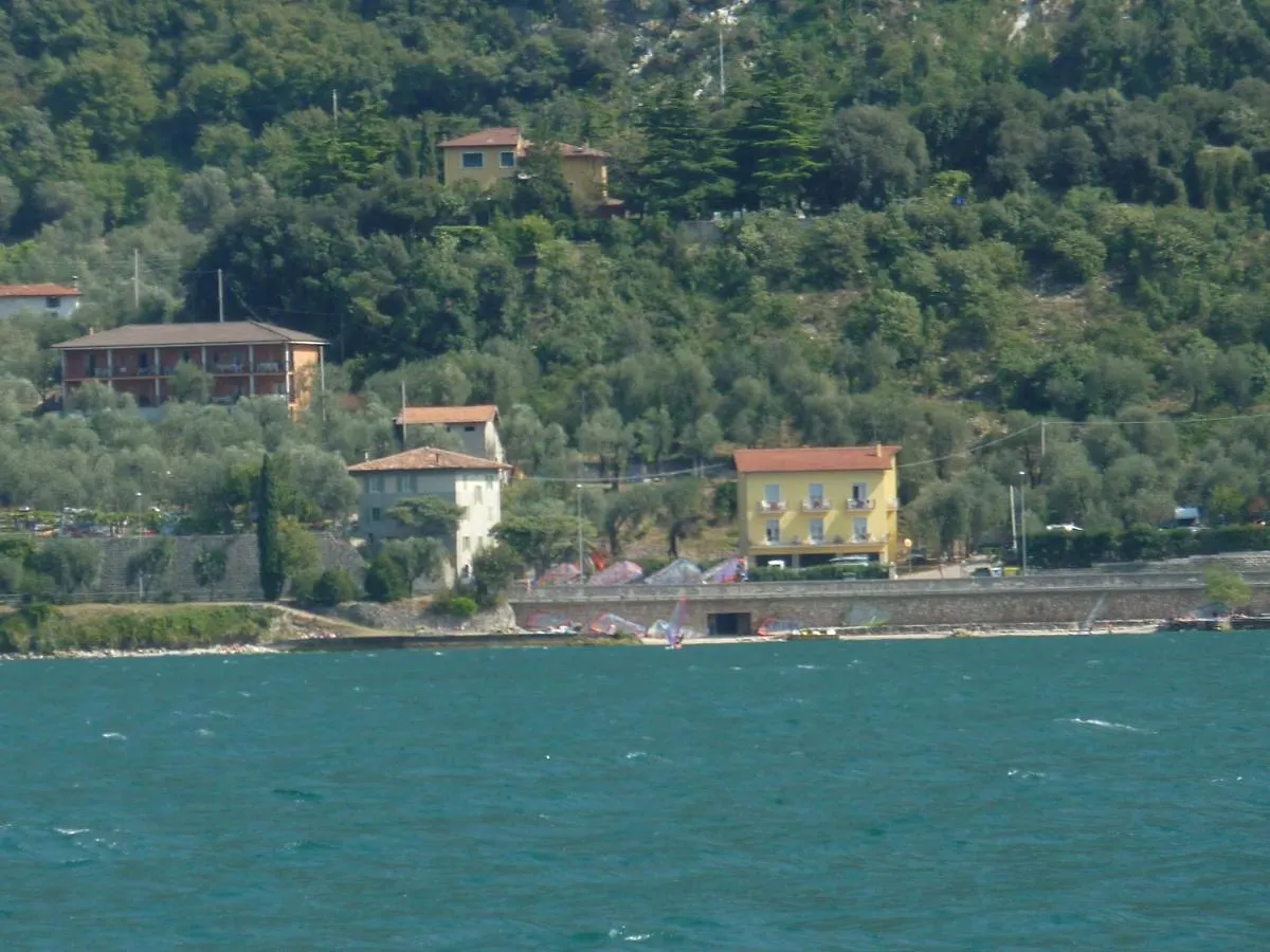 Tonini Apartments Malcesine Italy